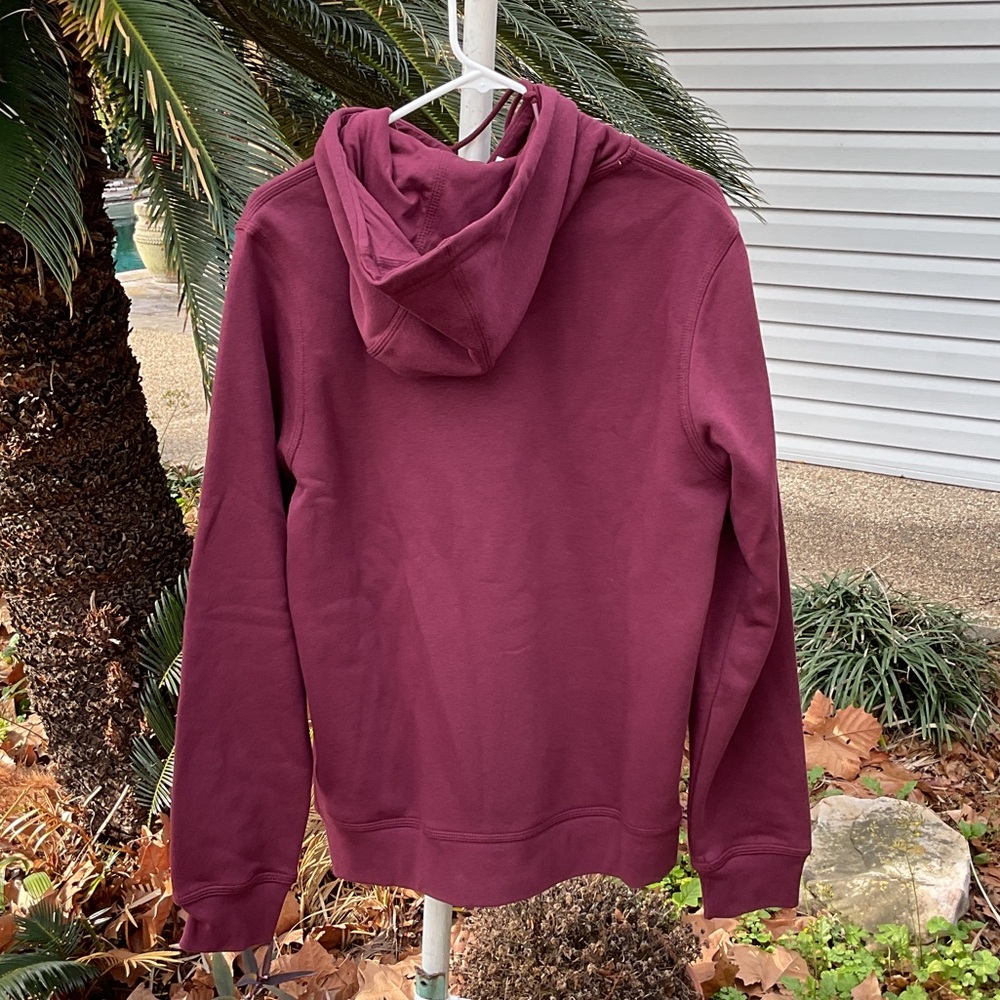 Nike Burgundy Hoodie with White Swoosh. Men’s size Medium. Preowned like new - Picture 3 of 6